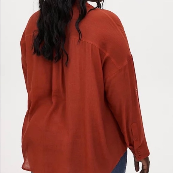 Torrid Button Front Relaxed Fit Tunic - Picture 3 of 6